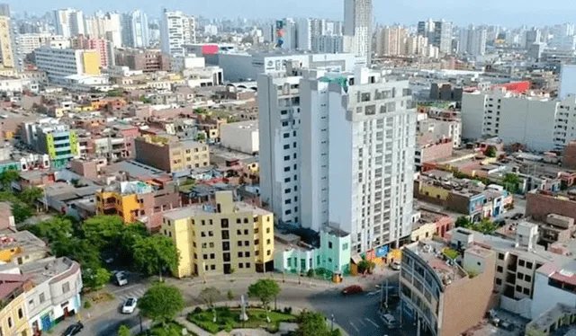 Dona Ropa para los Niños